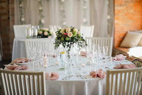 Oiu Pulm Royal Catering